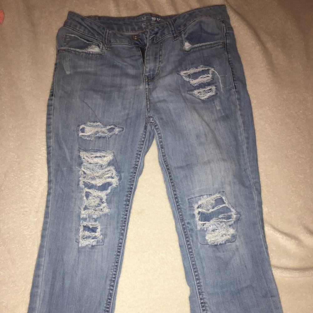 Bundle 2 pairs no boundaries skinny jeans